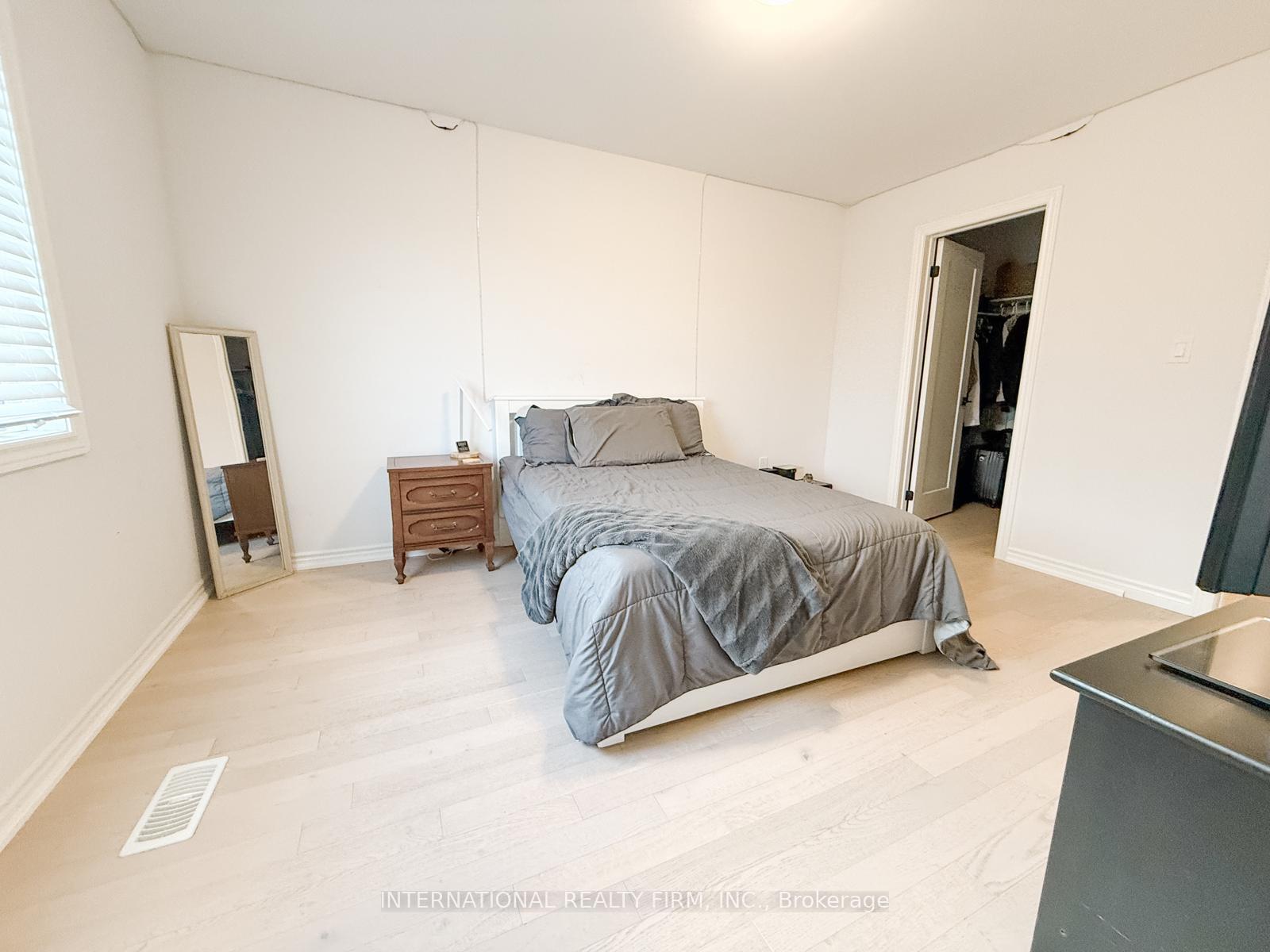 Photo 12 of 12 Gord Matthews Way, Uxbridge — HOMEH