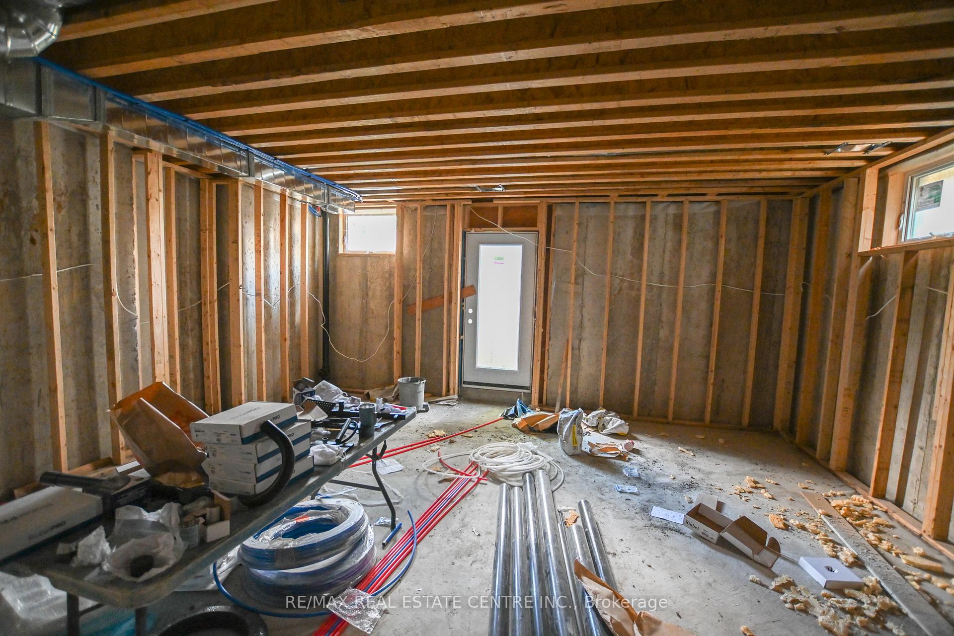 Photo 34 of 24 Rainbow Drive, Vaughan, West Woodbridge — HOMEH