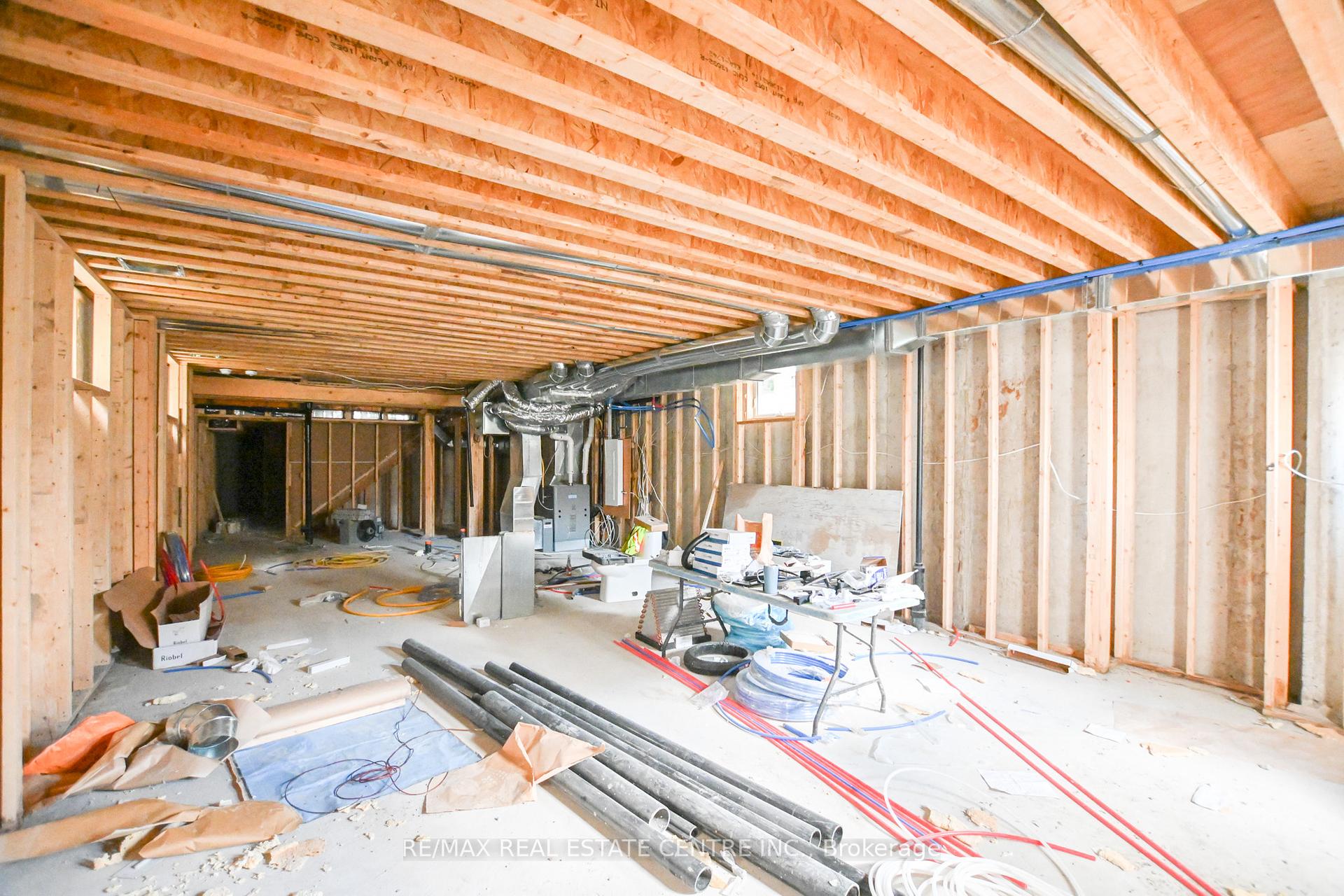 Photo 35 of 24 Rainbow Drive, Vaughan, West Woodbridge — HOMEH