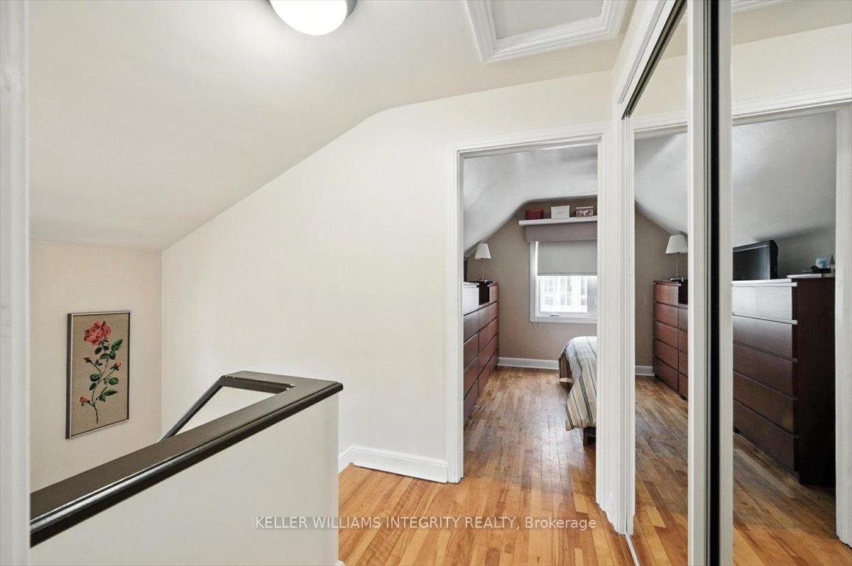 Photo 18 of 323 Richard Circle, Ottawa, Vanier — HOMEH