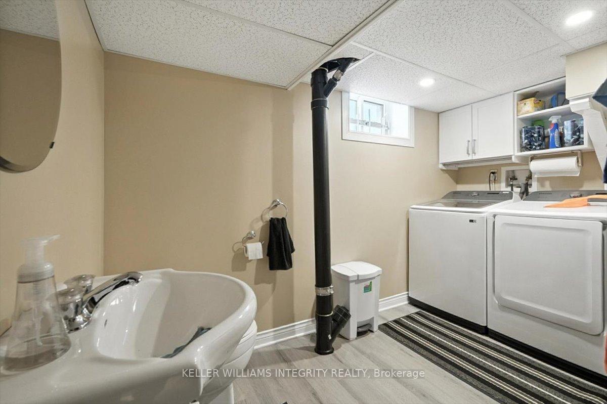 Photo 27 of 323 Richard Circle, Ottawa, Vanier — HOMEH