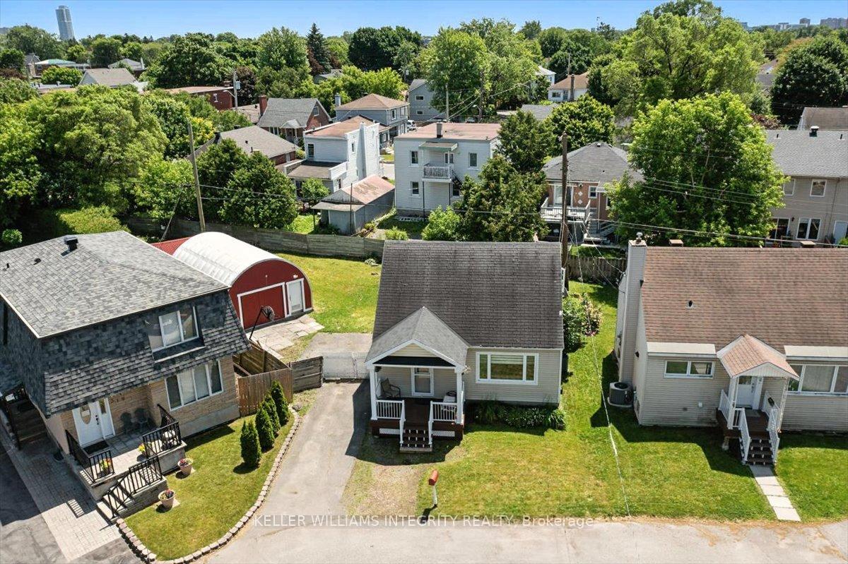 Photo 37 of 323 Richard Circle, Ottawa, Vanier — HOMEH