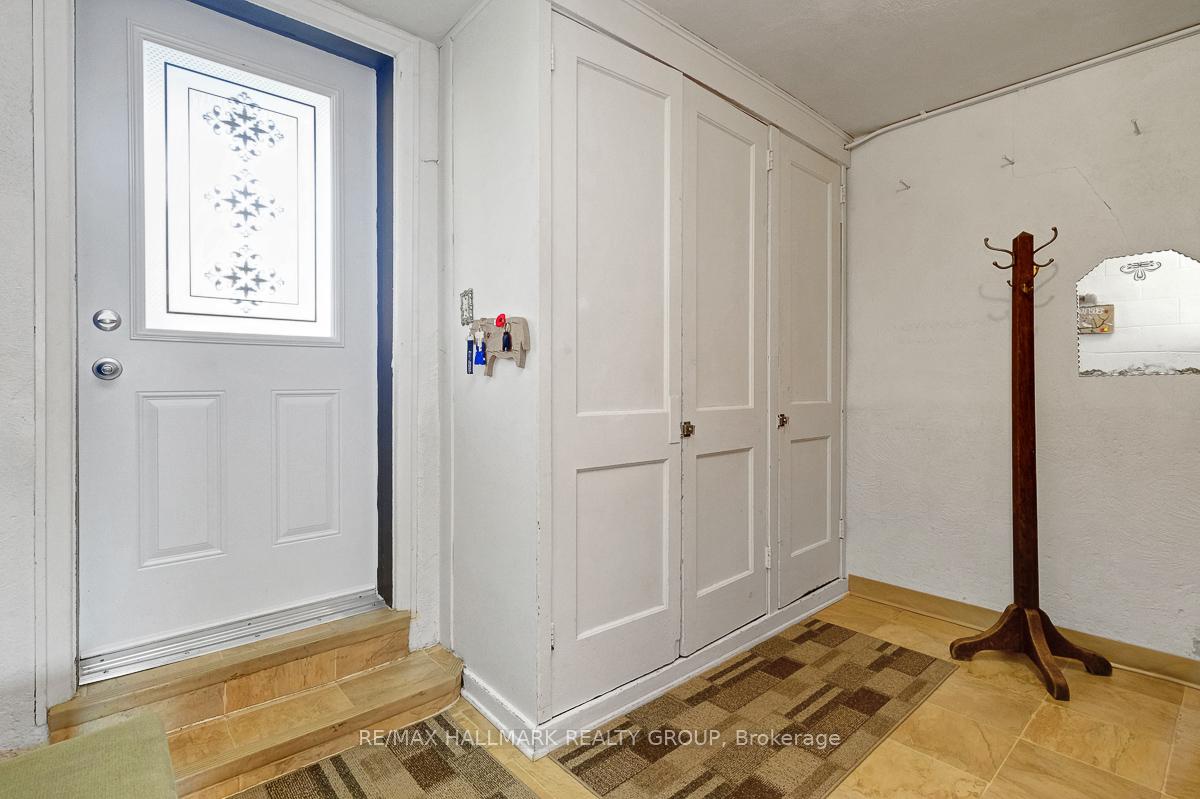 Photo 36 of 723 Luc Street, Ottawa, Vanier — HOMEH