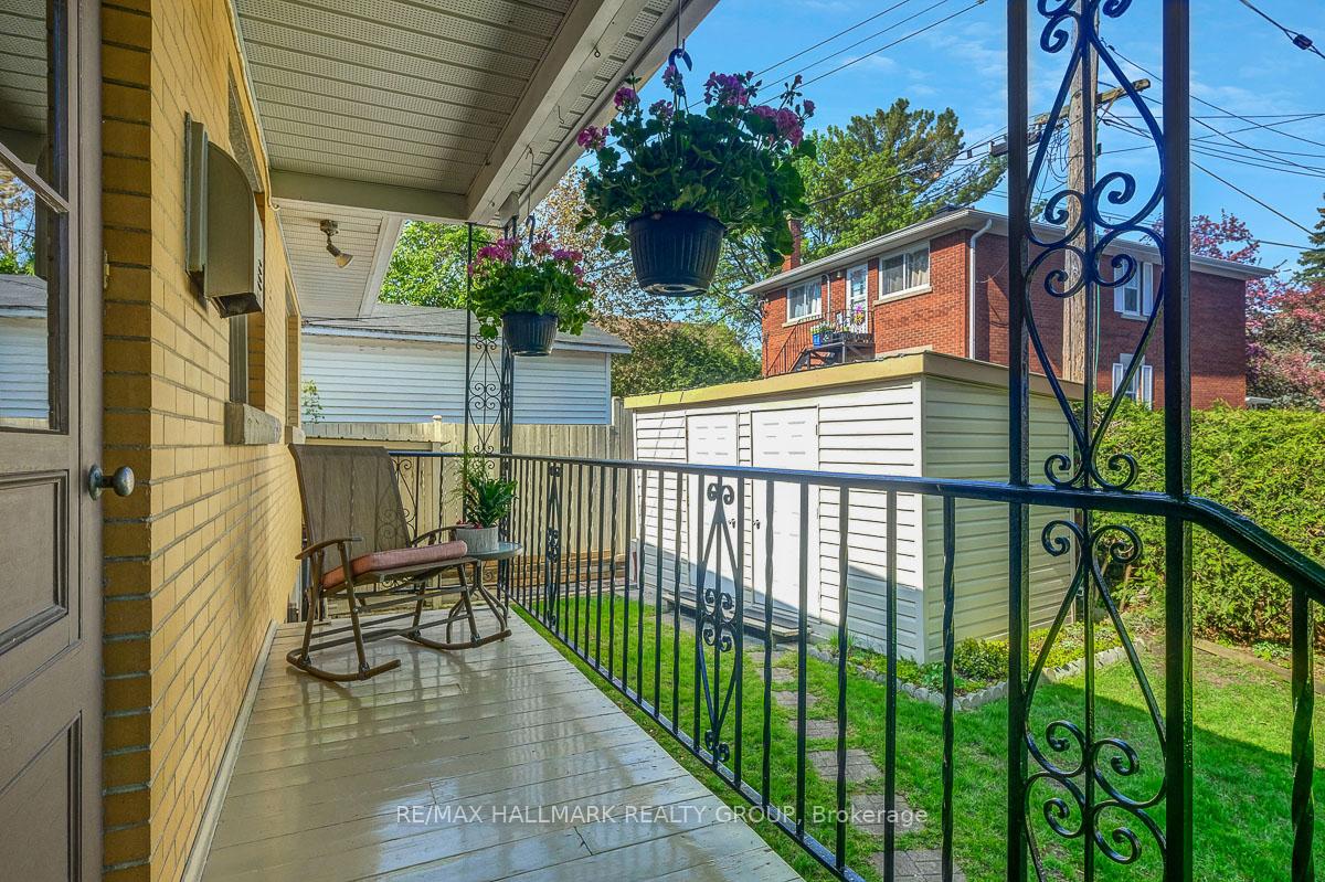 Photo 43 of 723 Luc Street, Ottawa, Vanier — HOMEH