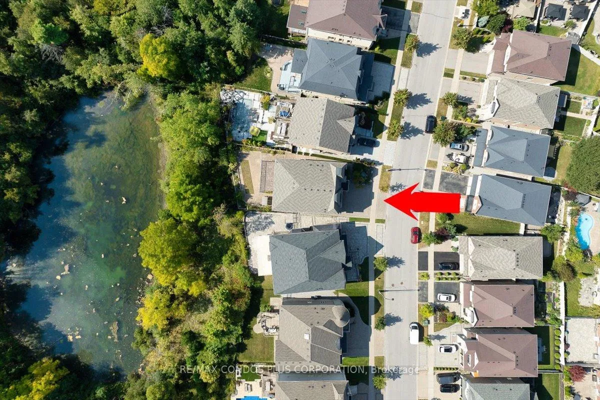 Photo 2 of 131 Lady Nadia Drive, Vaughan, Patterson — HOMEH