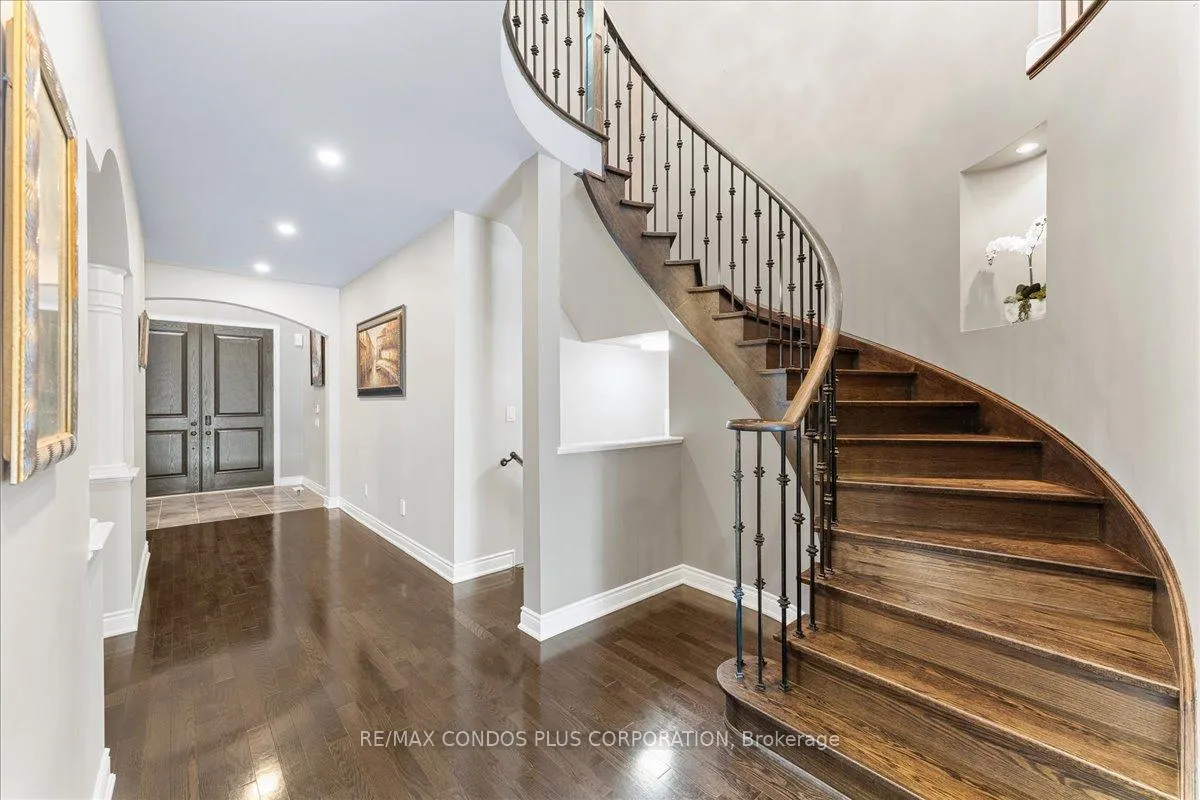 Photo 14 of 131 Lady Nadia Drive, Vaughan, Patterson — HOMEH