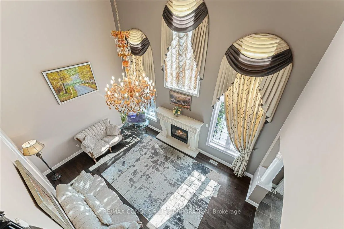 Photo 17 of 131 Lady Nadia Drive, Vaughan, Patterson — HOMEH