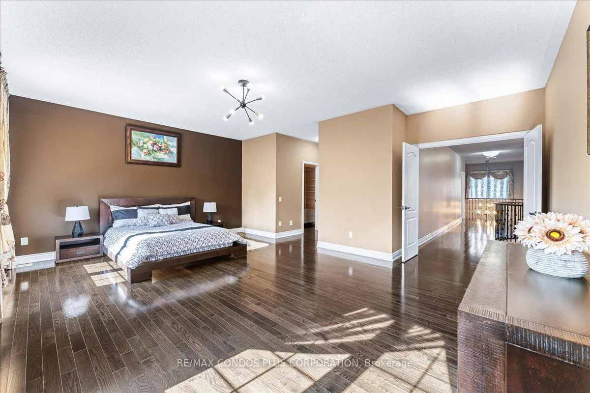 Photo 19 of 131 Lady Nadia Drive, Vaughan, Patterson — HOMEH
