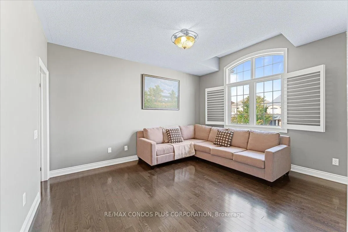 Photo 27 of 131 Lady Nadia Drive, Vaughan, Patterson — HOMEH