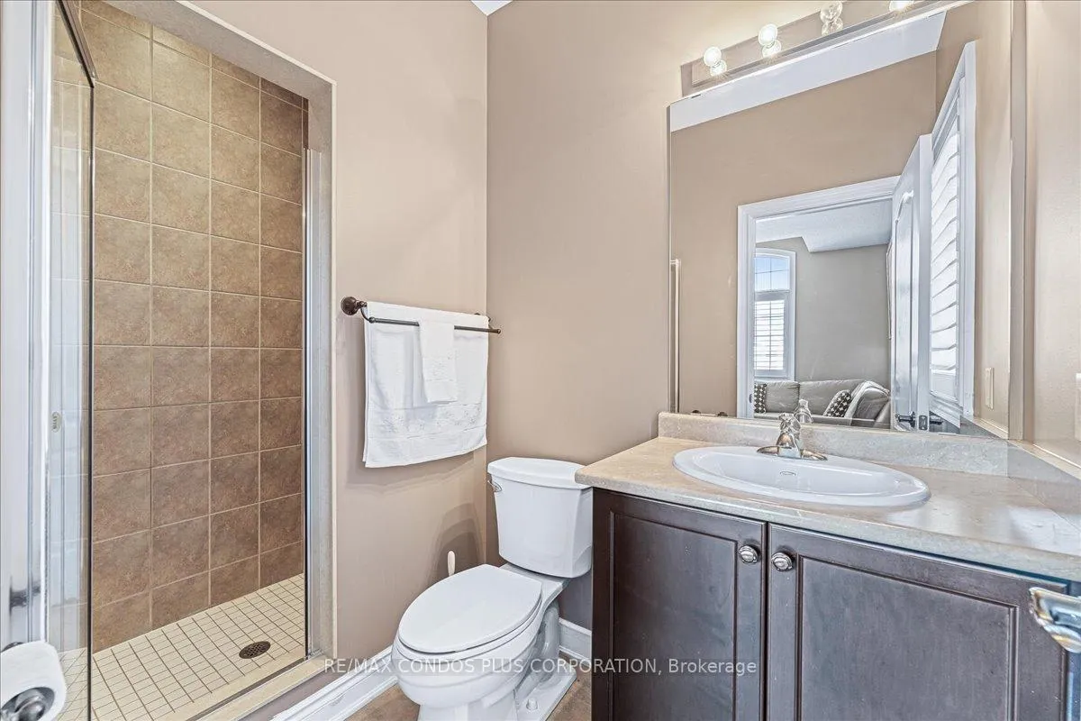 Photo 29 of 131 Lady Nadia Drive, Vaughan, Patterson — HOMEH