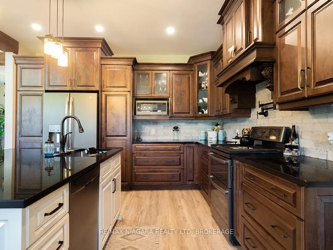 Photo 20 of 50765 Lambert Road, Wainfleet, Marshville/Winger — HOMEH