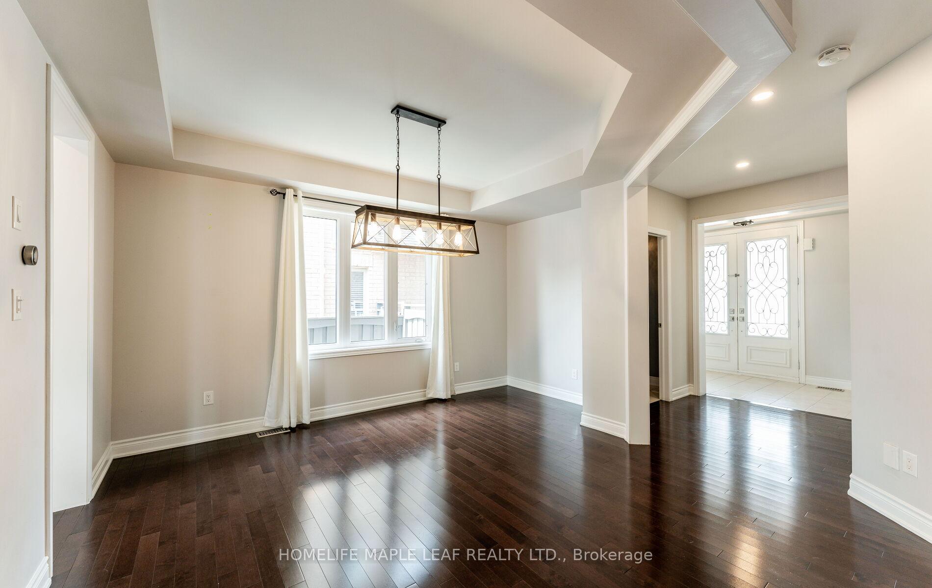 Photo 10 of 47 Stanton Avenue, Vaughan, Vellore Village — HOMEH