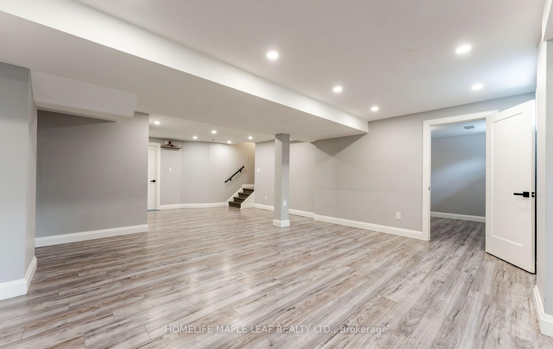 Photo 41 of 47 Stanton Avenue, Vaughan, Vellore Village — HOMEH