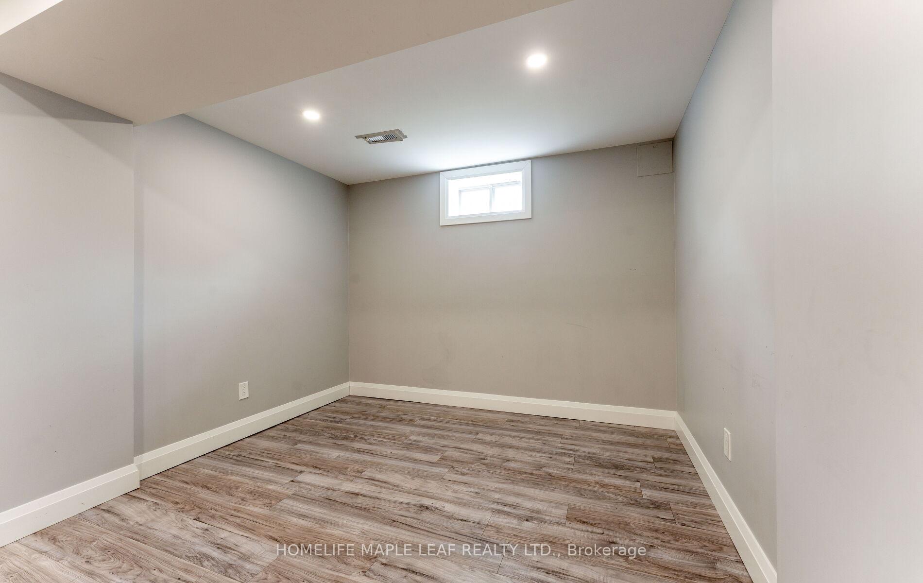 Photo 42 of 47 Stanton Avenue, Vaughan, Vellore Village — HOMEH