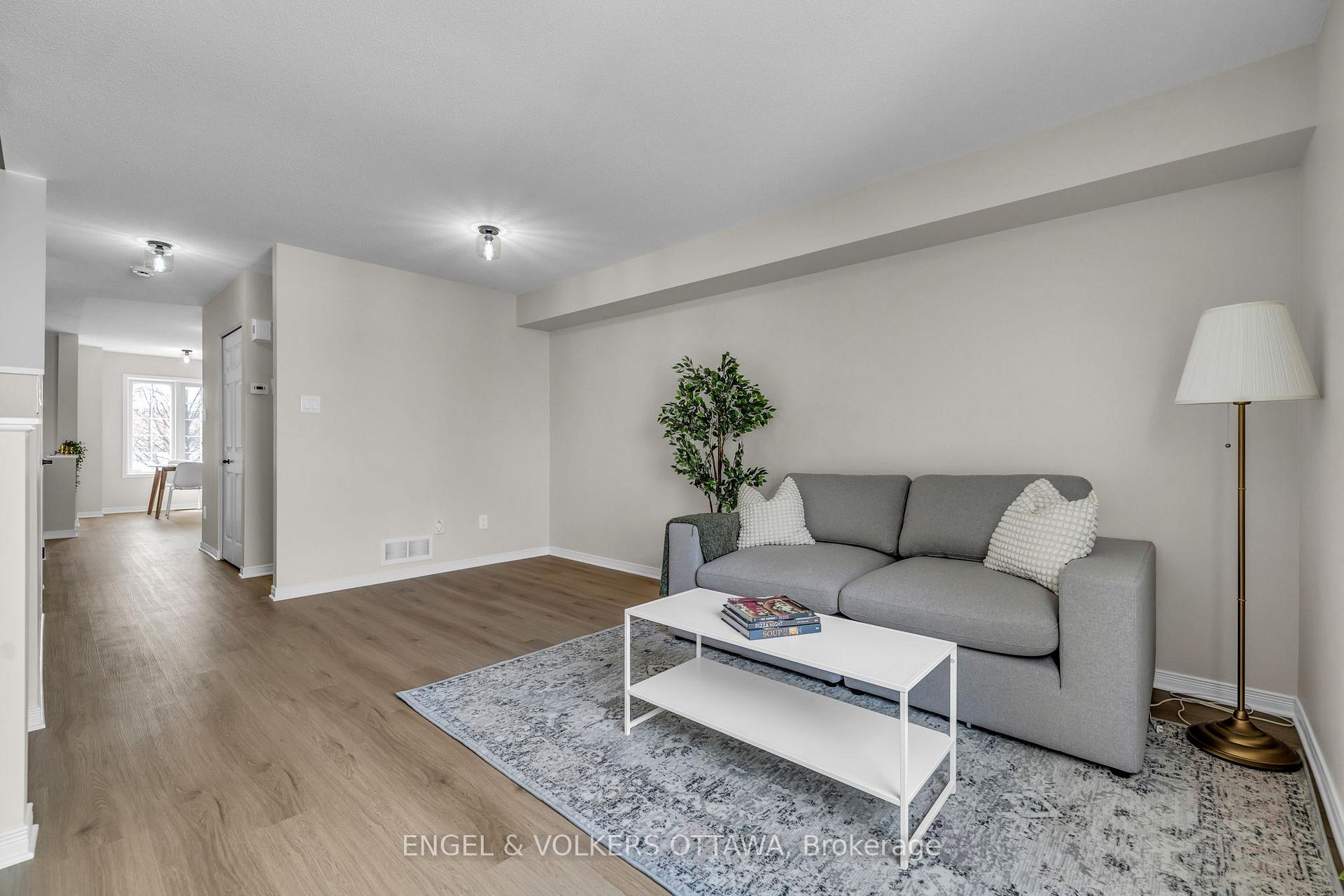 Photo 12 of 470 Seyton Drive, Ottawa, Westcliffe Estates — HOMEH