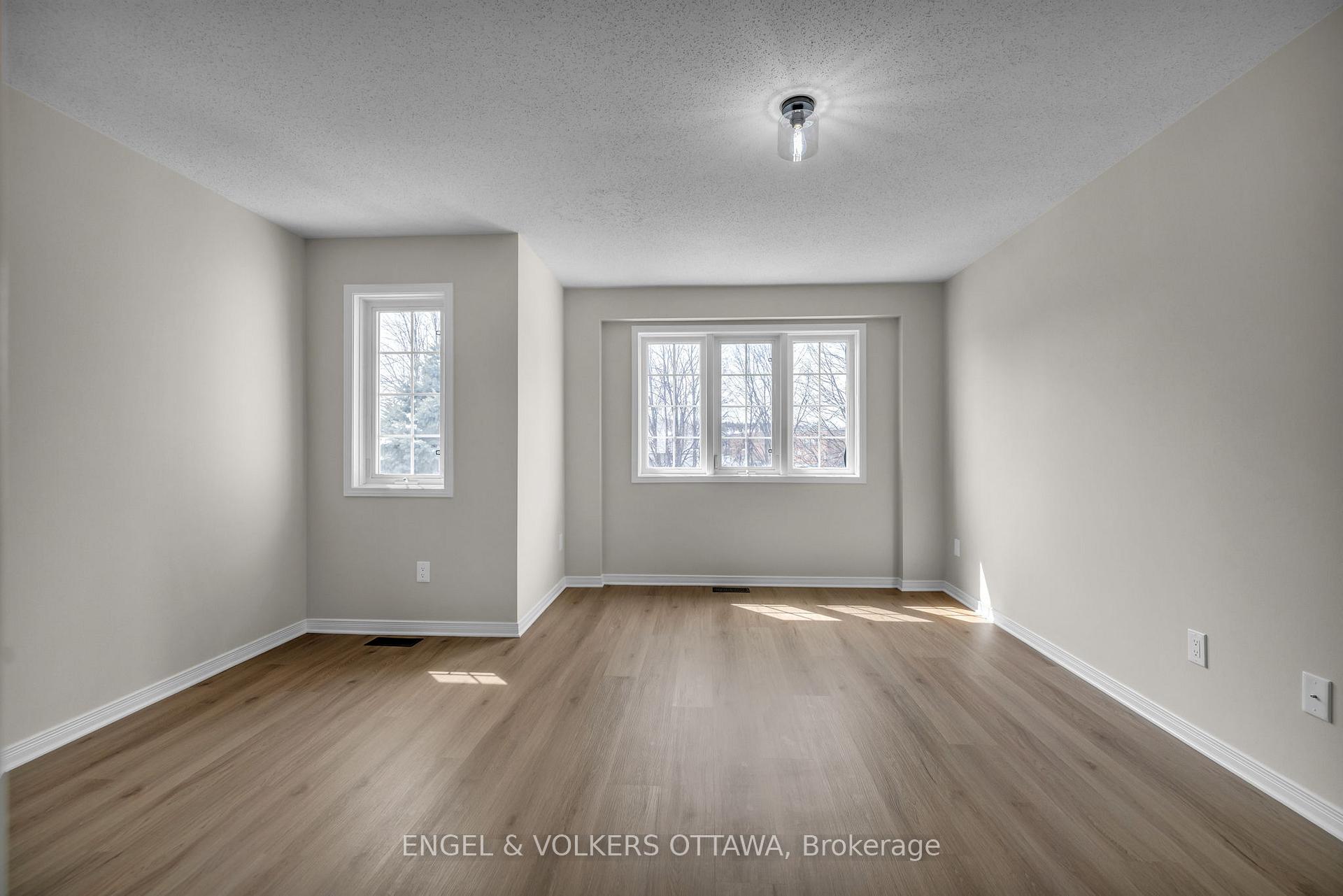 Photo 18 of 470 Seyton Drive, Ottawa, Westcliffe Estates — HOMEH