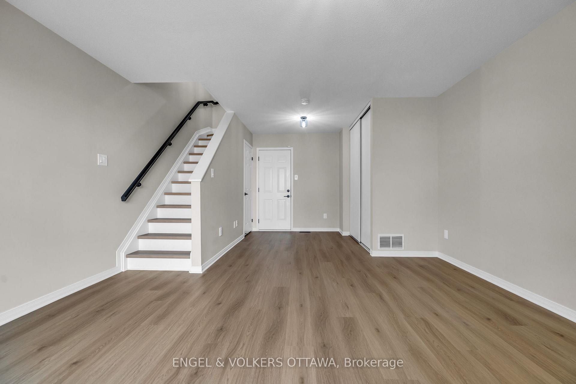 Photo 29 of 470 Seyton Drive, Ottawa, Westcliffe Estates — HOMEH