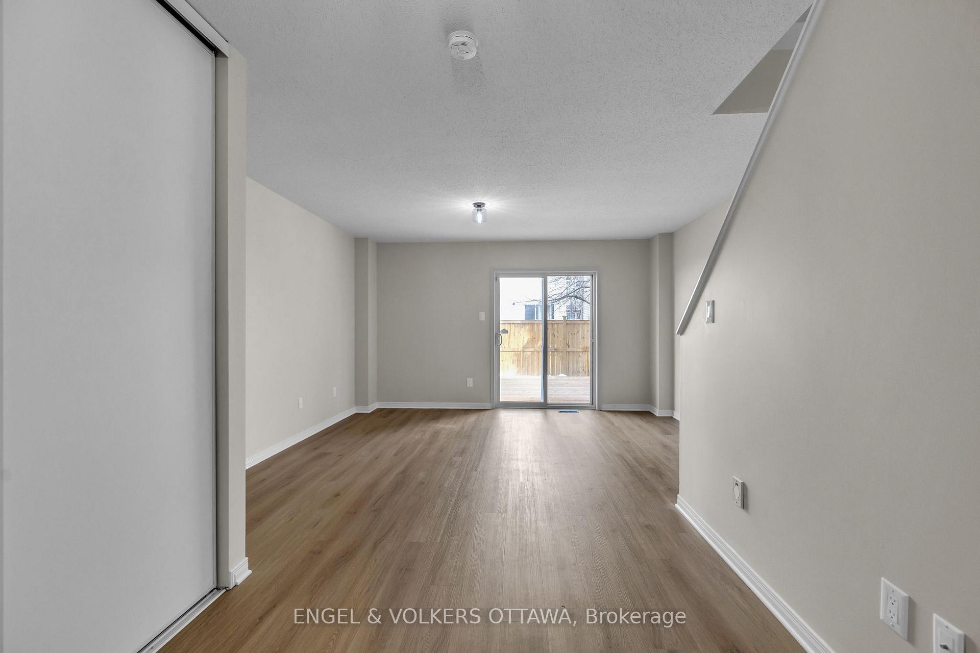 Photo 30 of 470 Seyton Drive, Ottawa, Westcliffe Estates — HOMEH