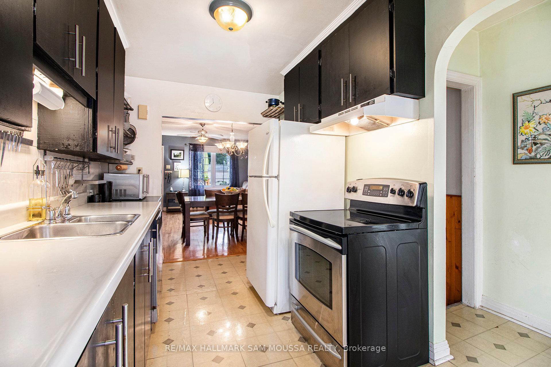 Photo 9 of 180 Tabor Avenue, Ottawa, Vanier — HOMEH