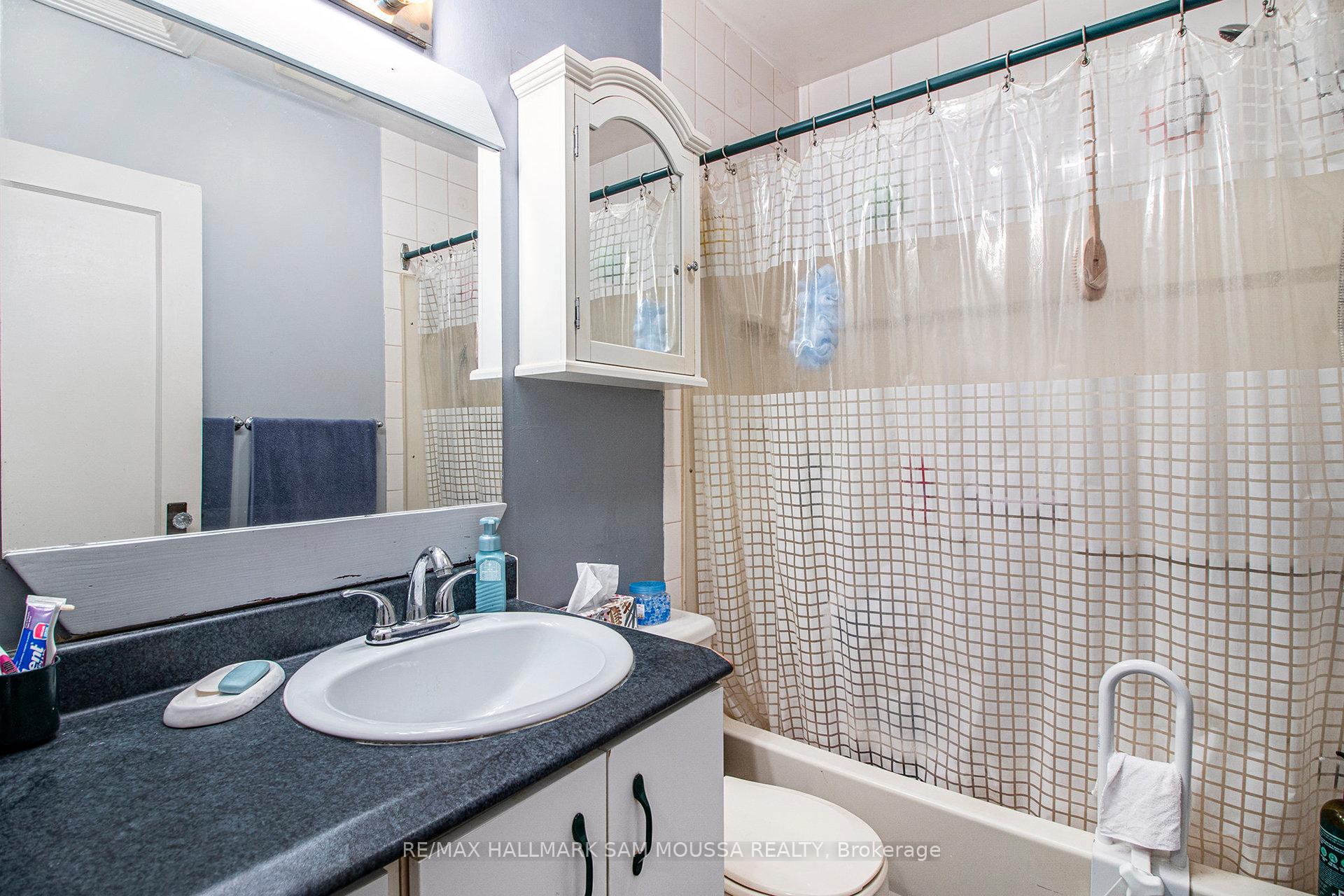 Photo 14 of 180 Tabor Avenue, Ottawa, Vanier — HOMEH