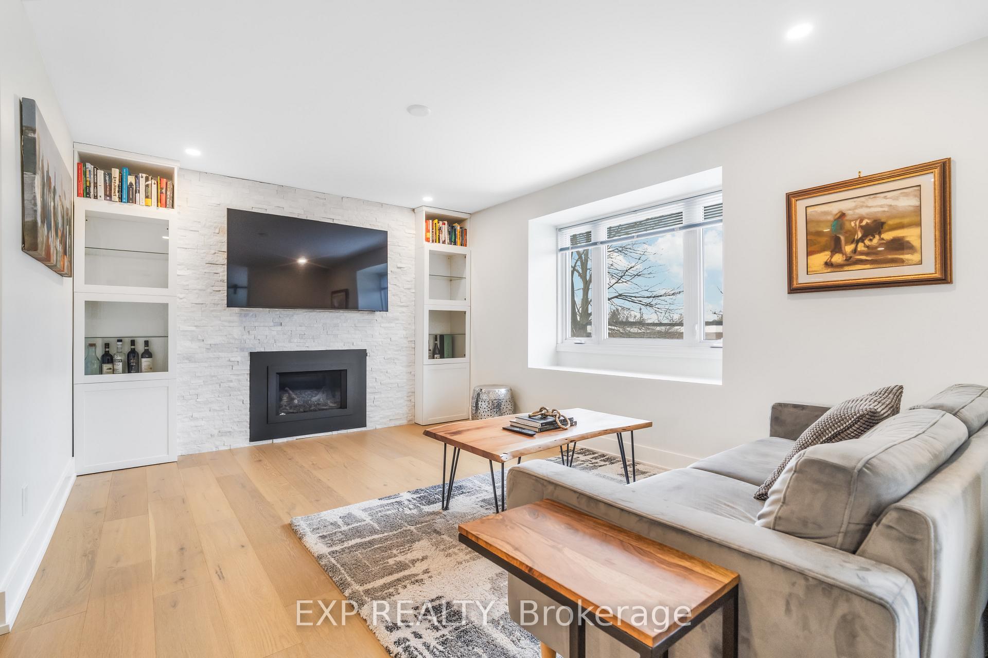 Photo 11 of 653 La Vérendrye Drive, Ottawa, Beacon Hill North — HOMEH
