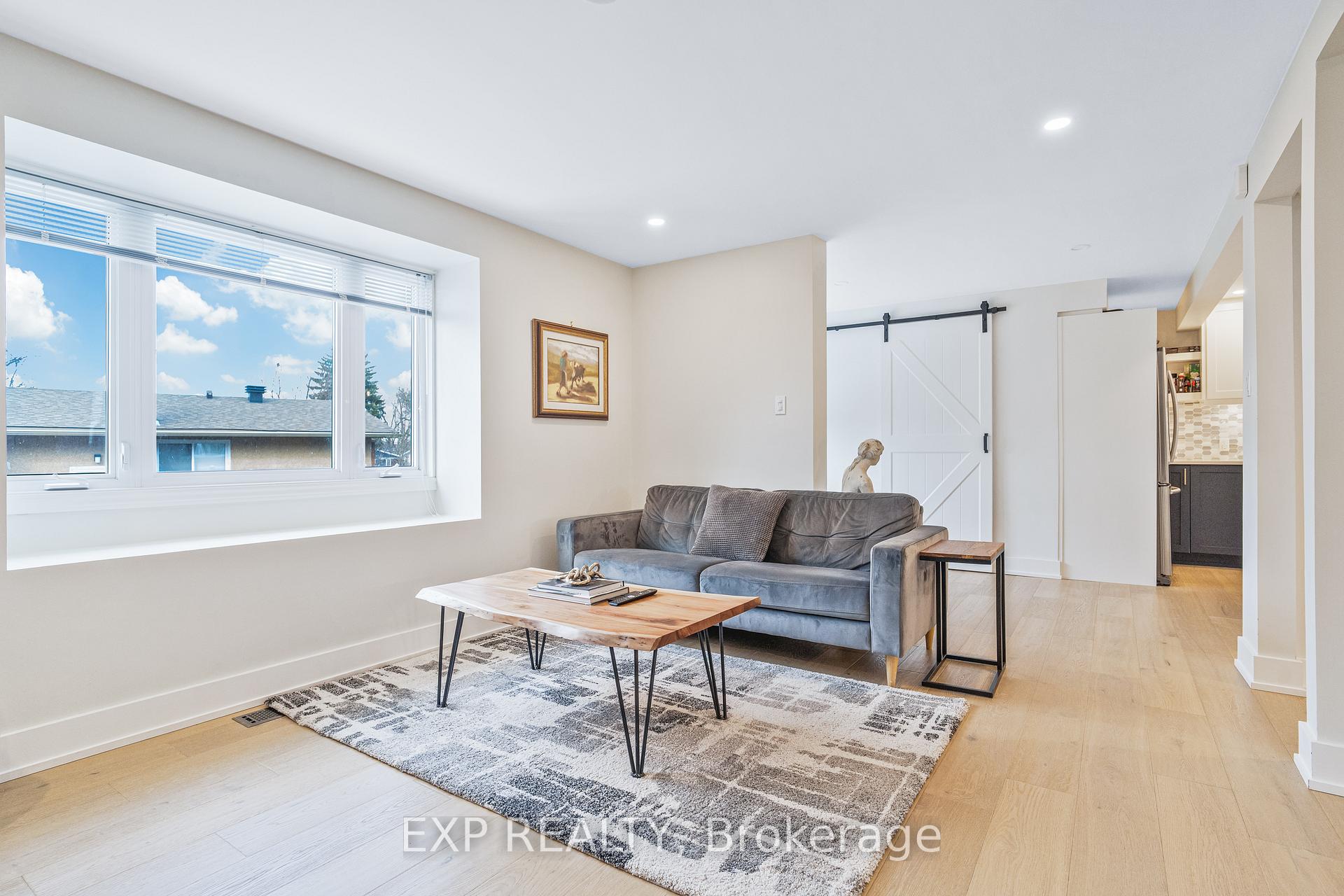 Photo 13 of 653 La Vérendrye Drive, Ottawa, Beacon Hill North — HOMEH