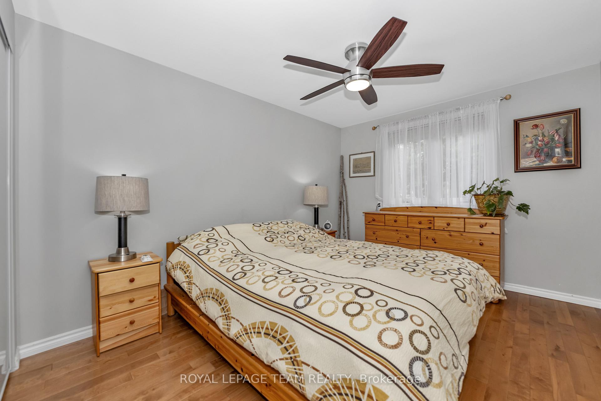 Photo 9 of 423 Blake Boulevard, Ottawa, Vanier — HOMEH