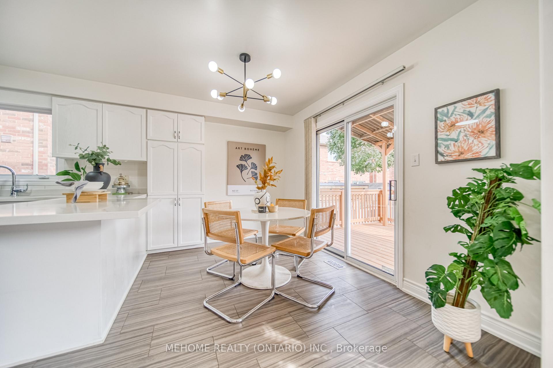 Photo 18 of 55 D'amato Crescent, Vaughan, Maple — HOMEH