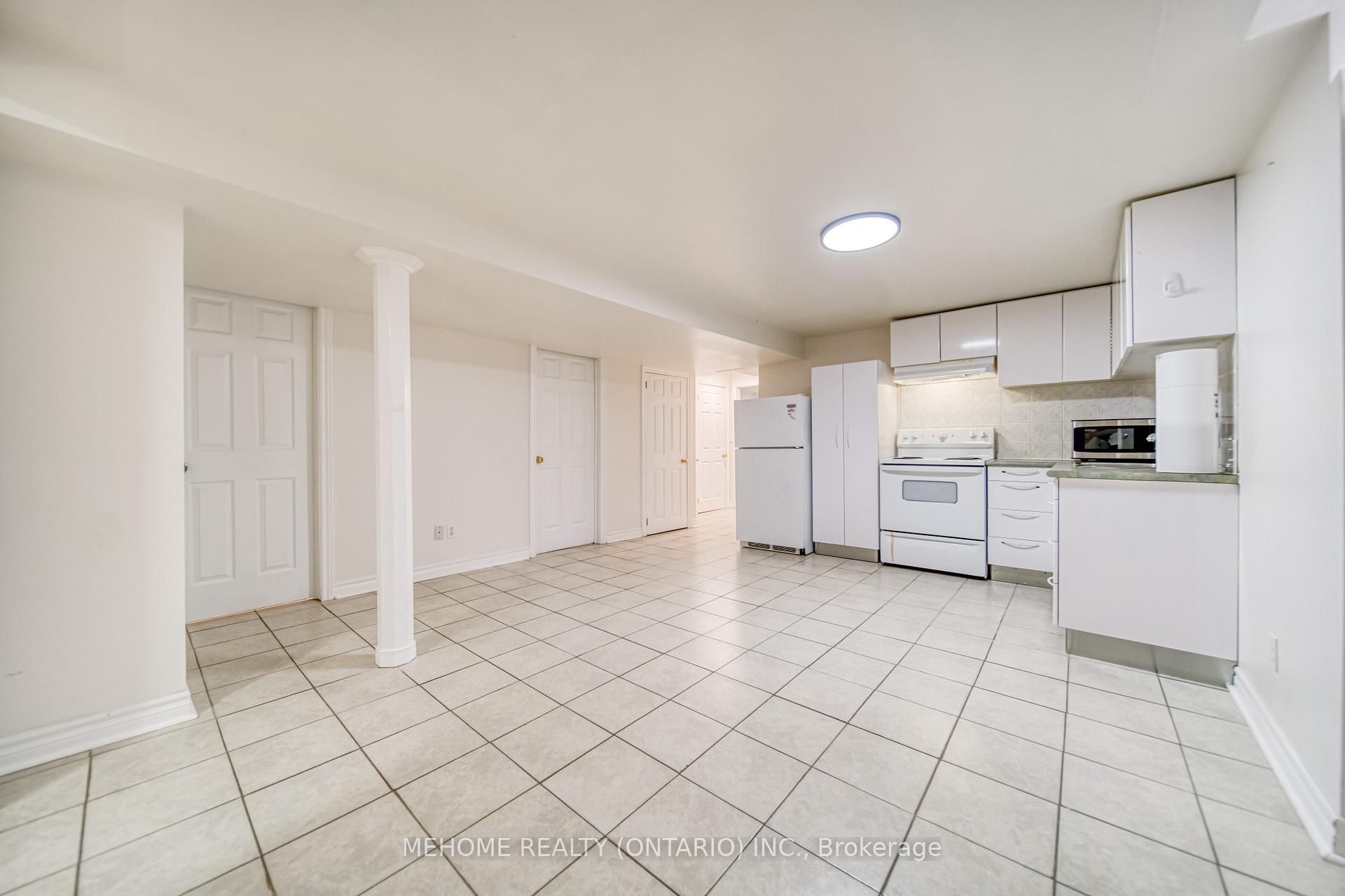 Photo 37 of 55 D'amato Crescent, Vaughan, Maple — HOMEH