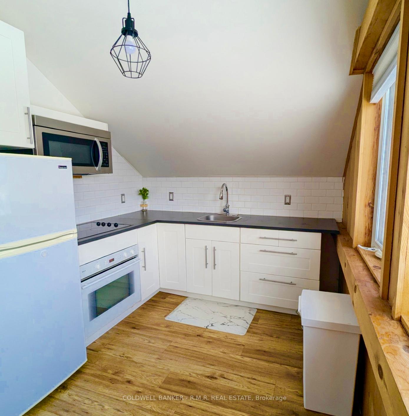 Photo 2 of 7309 Centre Road, Uxbridge — HOMEH