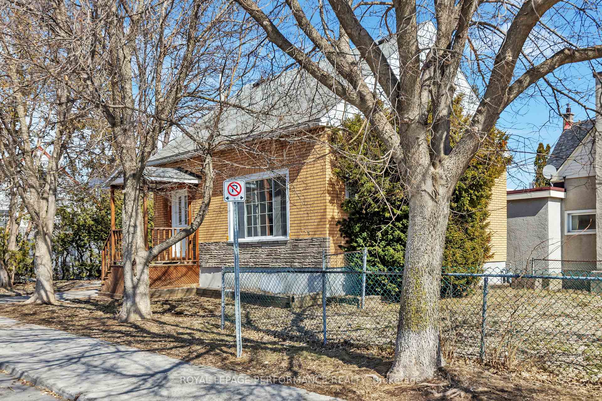 Photo 4 of 195 Baribeau Street, Ottawa, Vanier — HOMEH