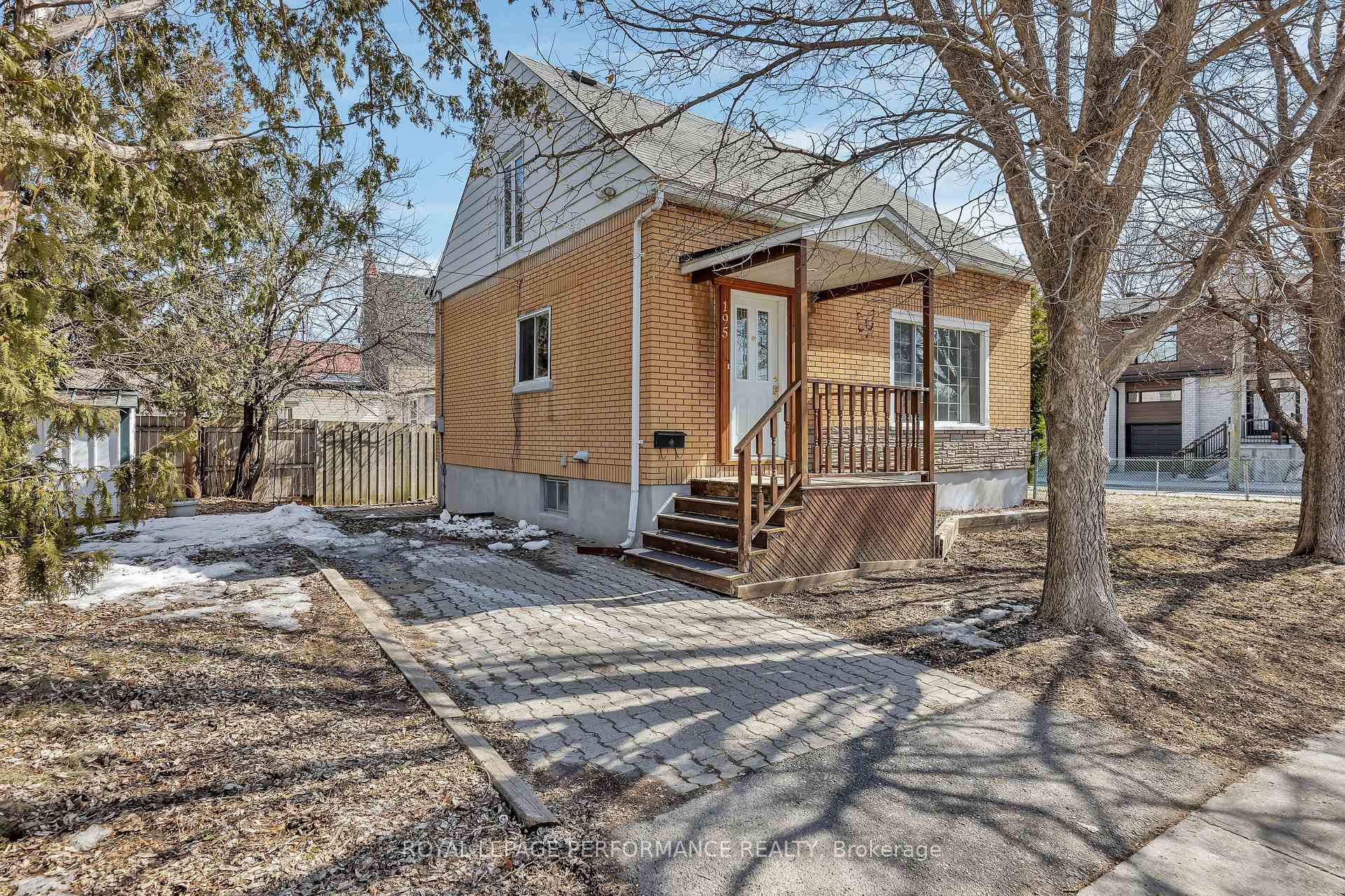 Photo 5 of 195 Baribeau Street, Ottawa, Vanier — HOMEH