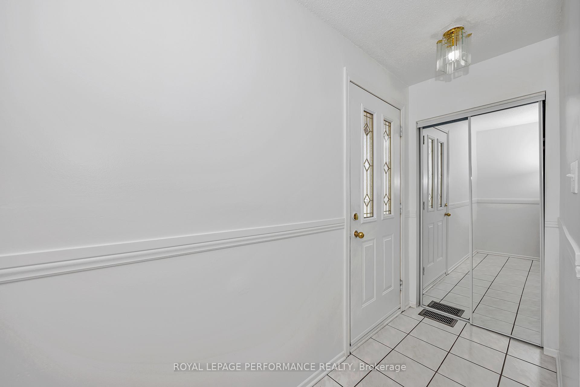 Photo 9 of 195 Baribeau Street, Ottawa, Vanier — HOMEH