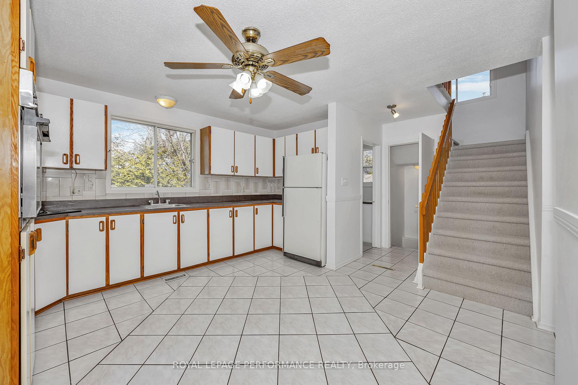 Photo 11 of 195 Baribeau Street, Ottawa, Vanier — HOMEH