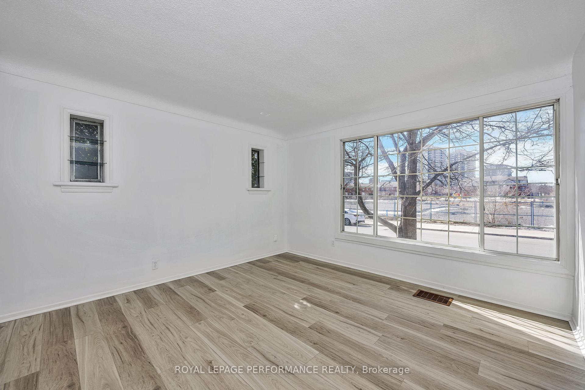 Photo 16 of 195 Baribeau Street, Ottawa, Vanier — HOMEH