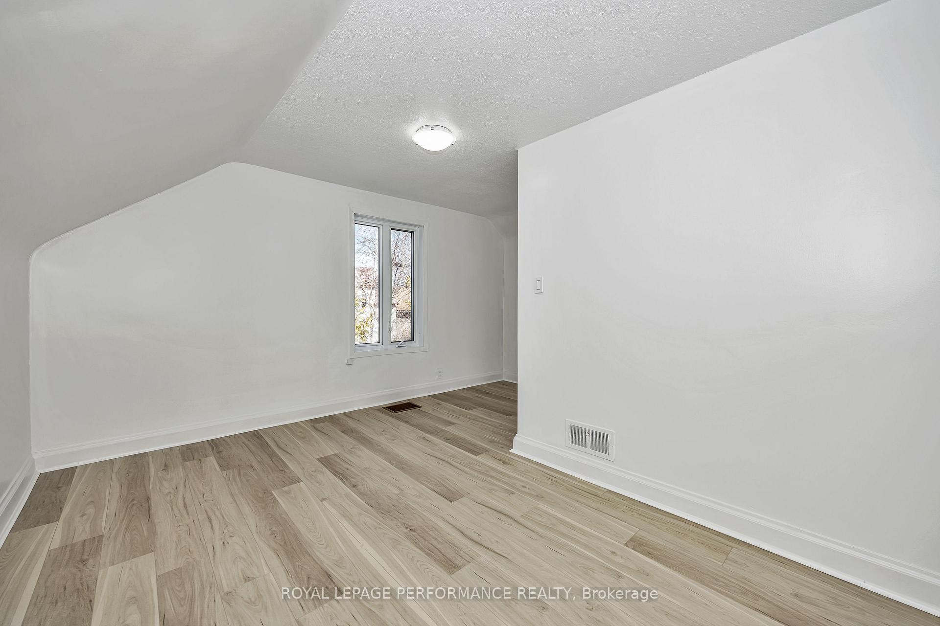 Photo 30 of 195 Baribeau Street, Ottawa, Vanier — HOMEH