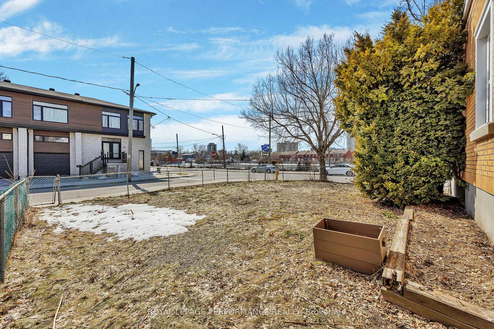Photo 46 of 195 Baribeau Street, Ottawa, Vanier — HOMEH