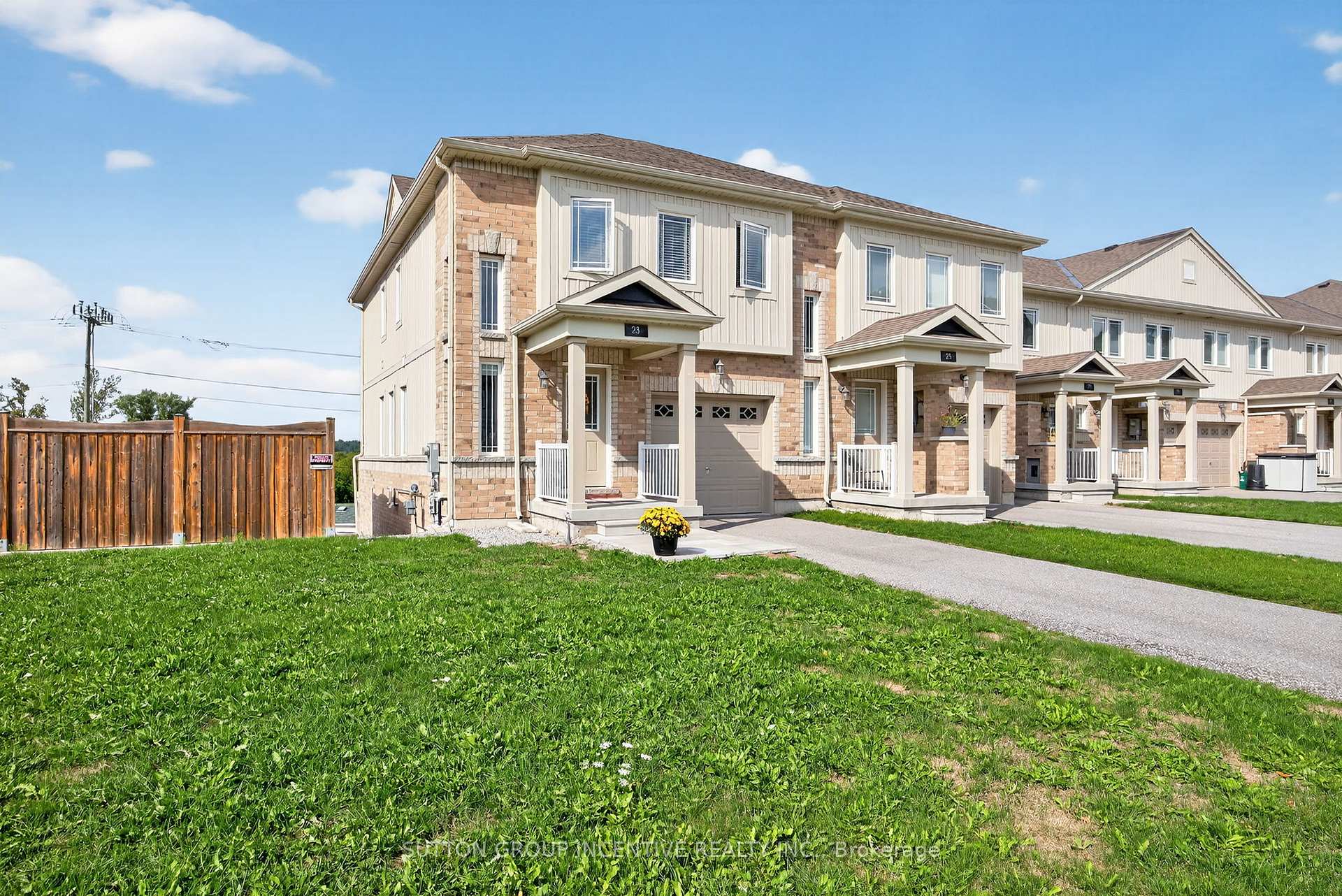 Photo 6 of 23 Frank's Way, Barrie, Allandale — HOMEH
