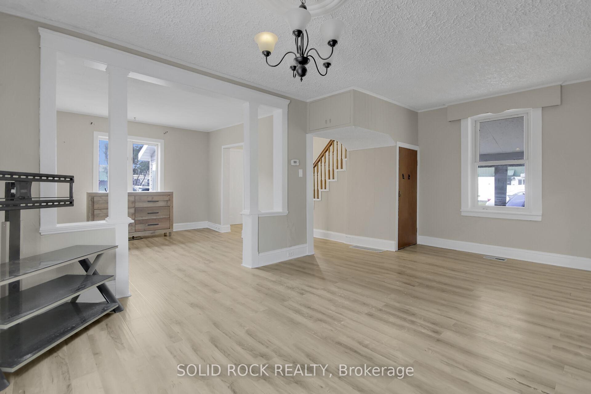 Photo 6 of 25 Burwash Street, Arnprior — HOMEH