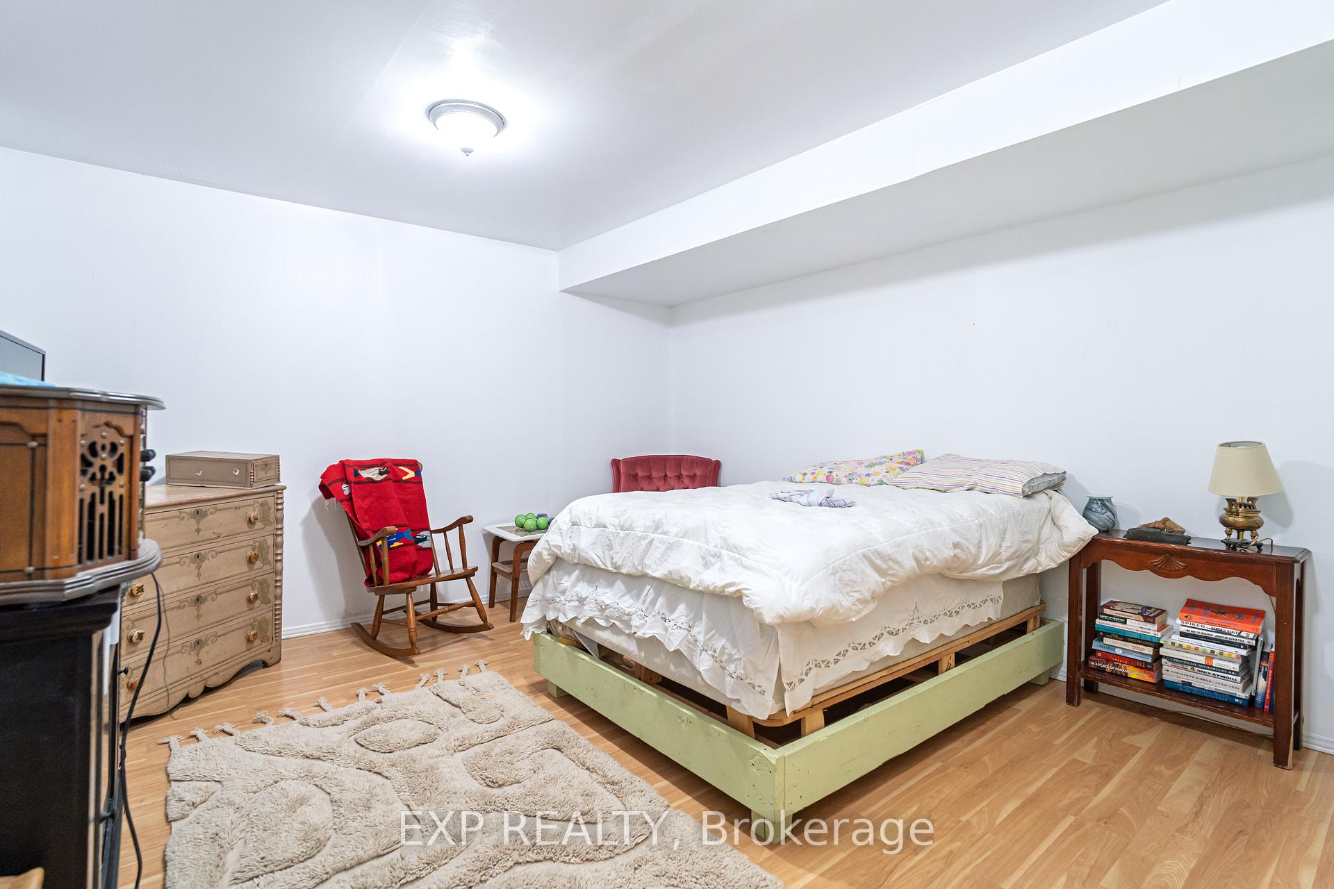 Photo 11 of 100 Dagmar Avenue, Ottawa, Vanier — HOMEH
