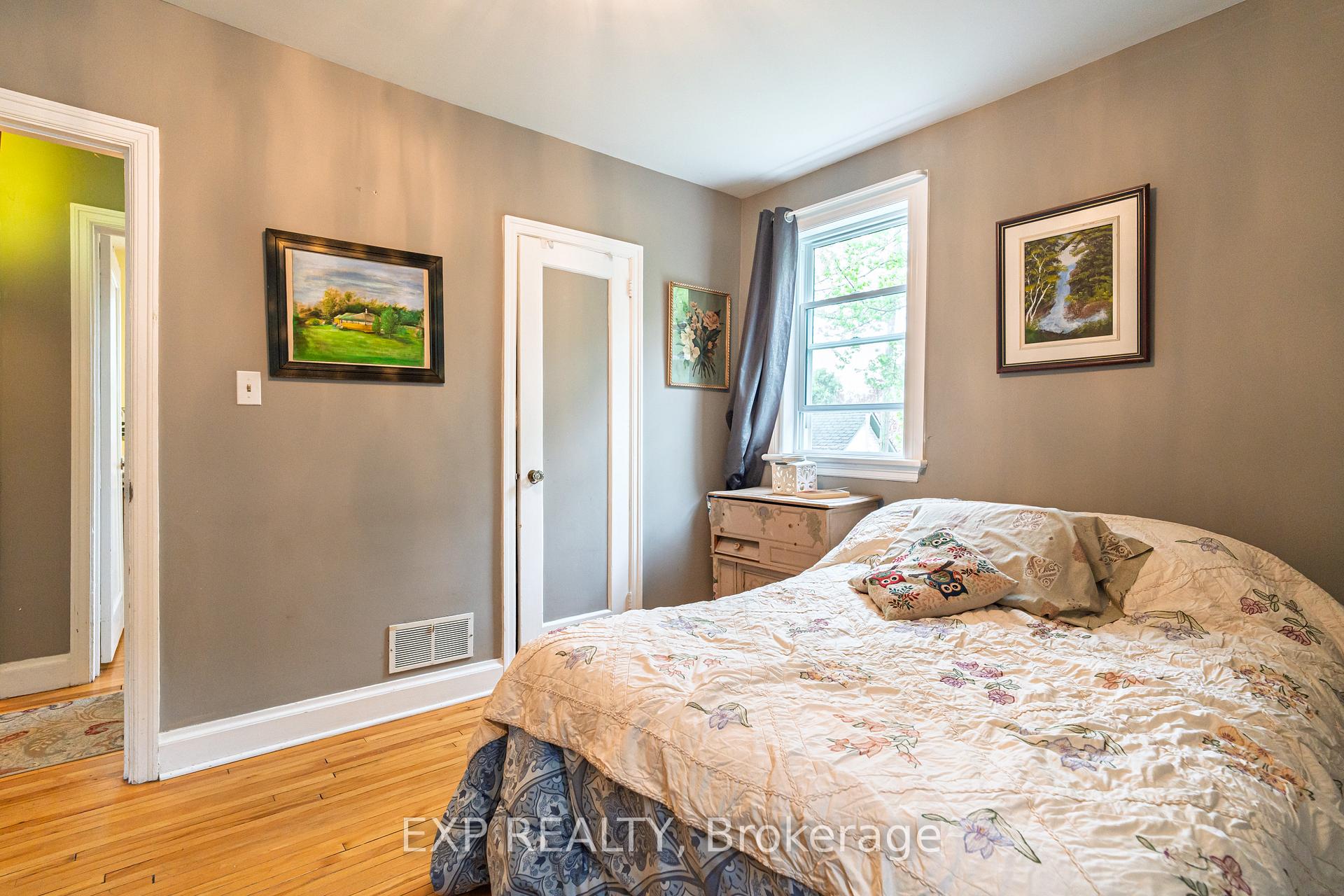 Photo 14 of 100 Dagmar Avenue, Ottawa, Vanier — HOMEH