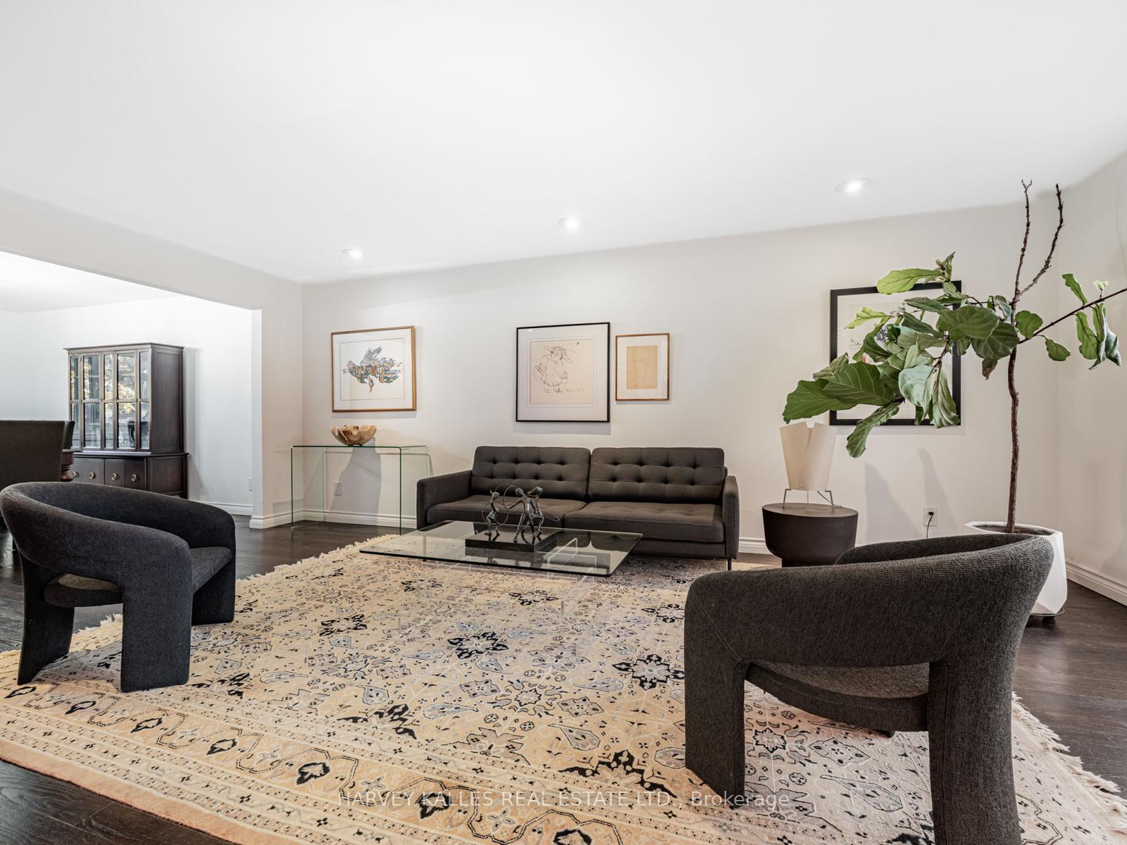 Photo 5 of 71 Green Acres Road, Vaughan, Uplands — HOMEH