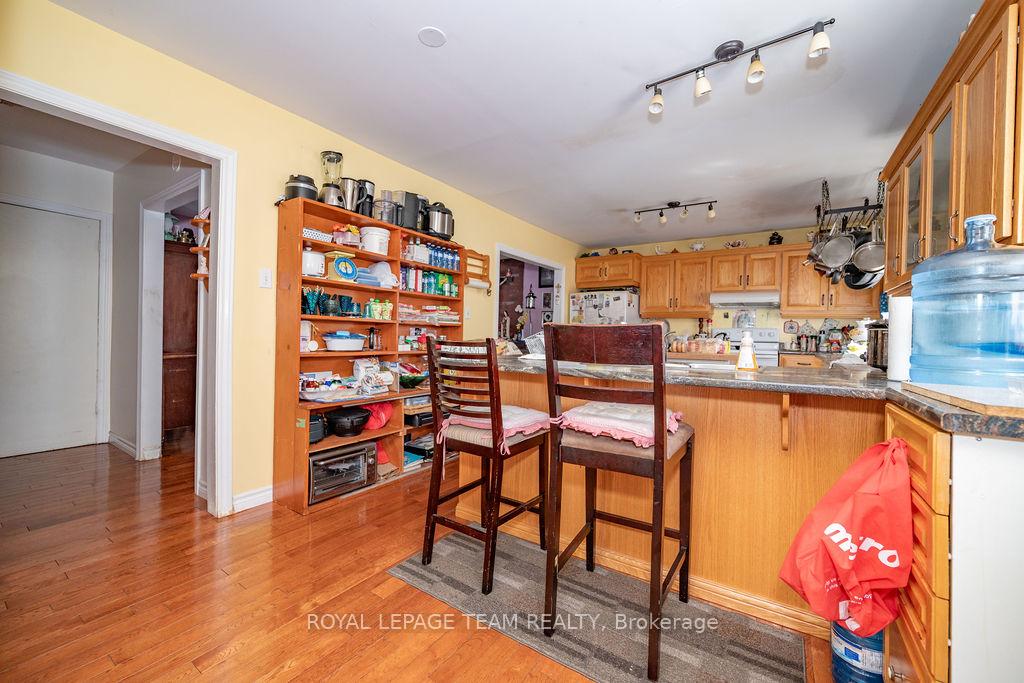 Photo 11 of 72 Sebastopol Drive, Bonnechere Valley, Eganville/Bonnechere Twp — HOMEH