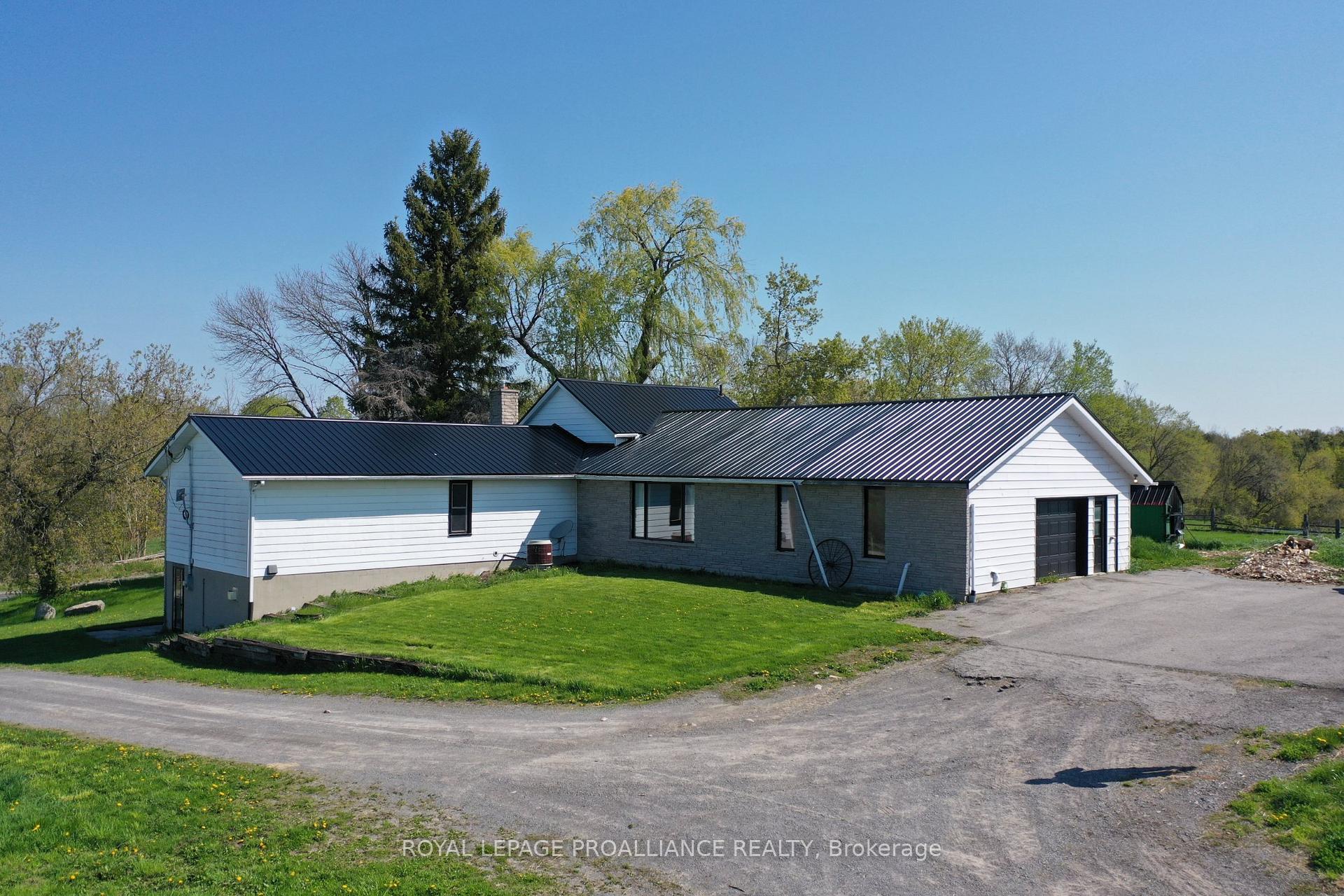 Photo 8 of 482 Smith Road, Tyendinaga, Tyendinaga Township — HOMEH
