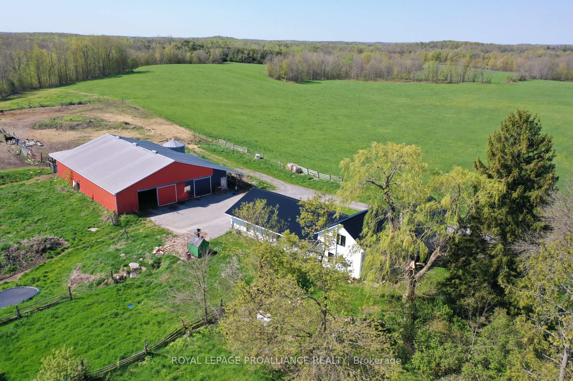 Photo 10 of 482 Smith Road, Tyendinaga, Tyendinaga Township — HOMEH