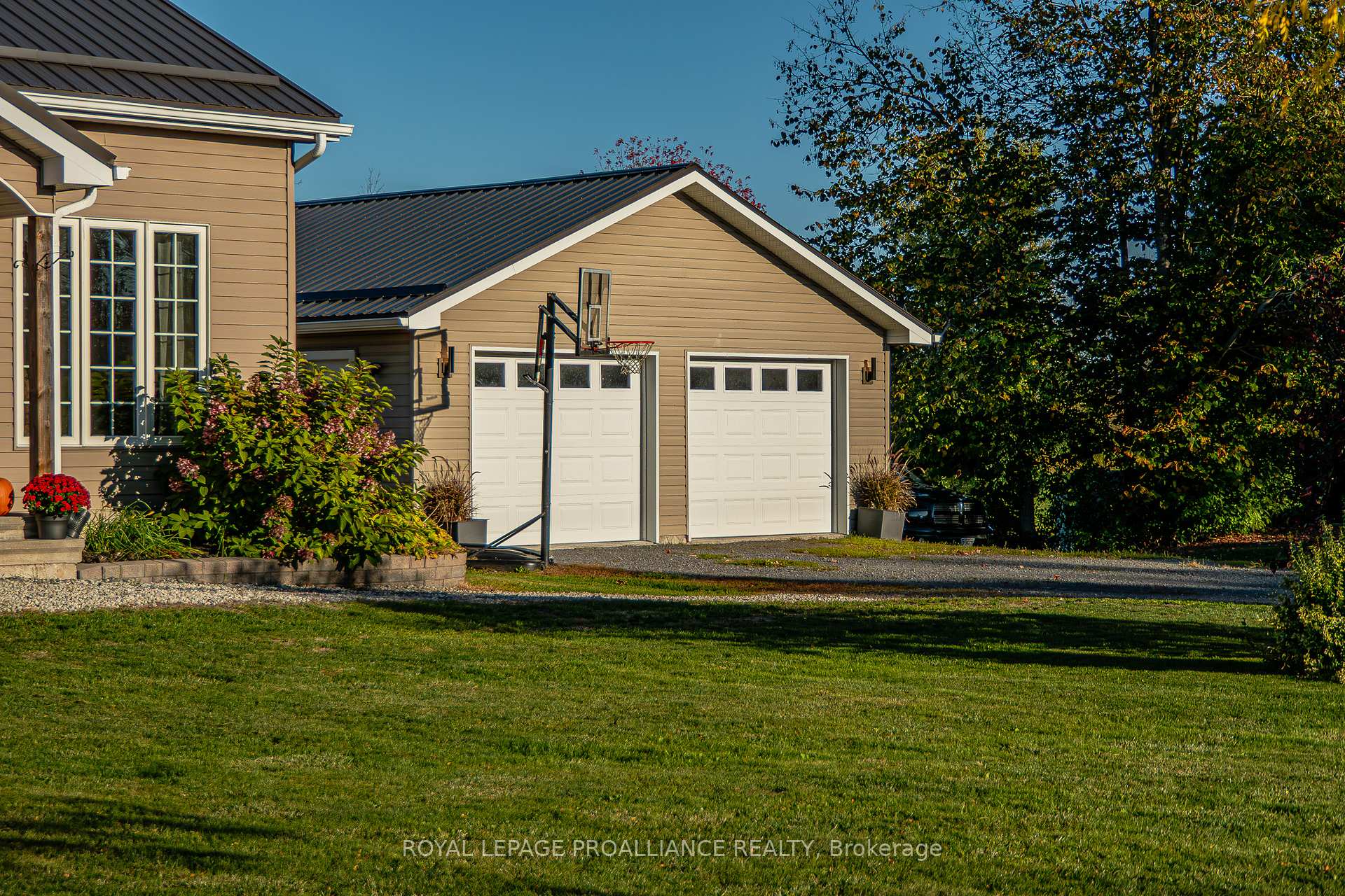 Photo 7 of 236 Roslin Road, Tweed, Hungerford (Twp) — HOMEH