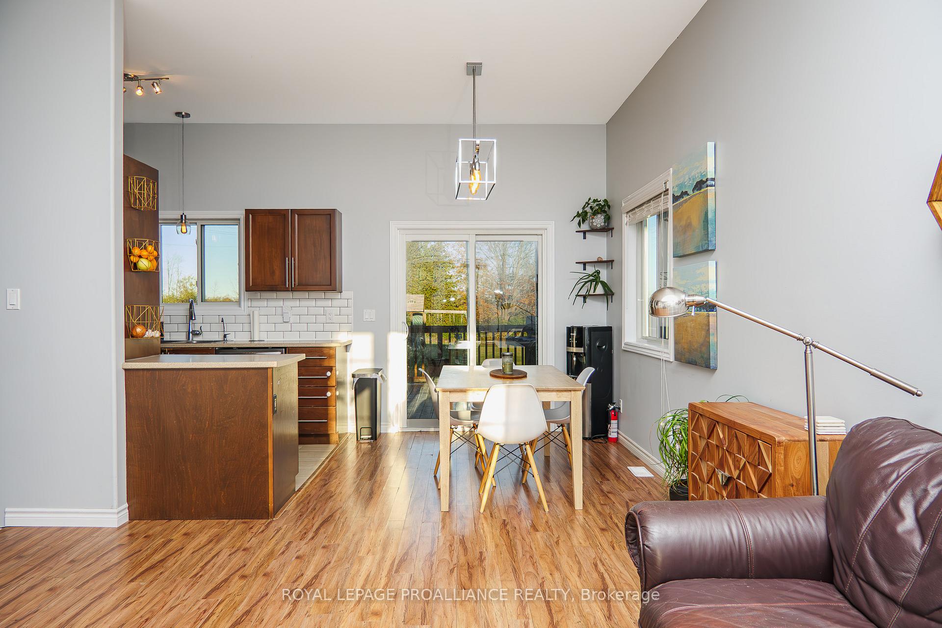 Photo 20 of 236 Roslin Road, Tweed, Hungerford (Twp) — HOMEH