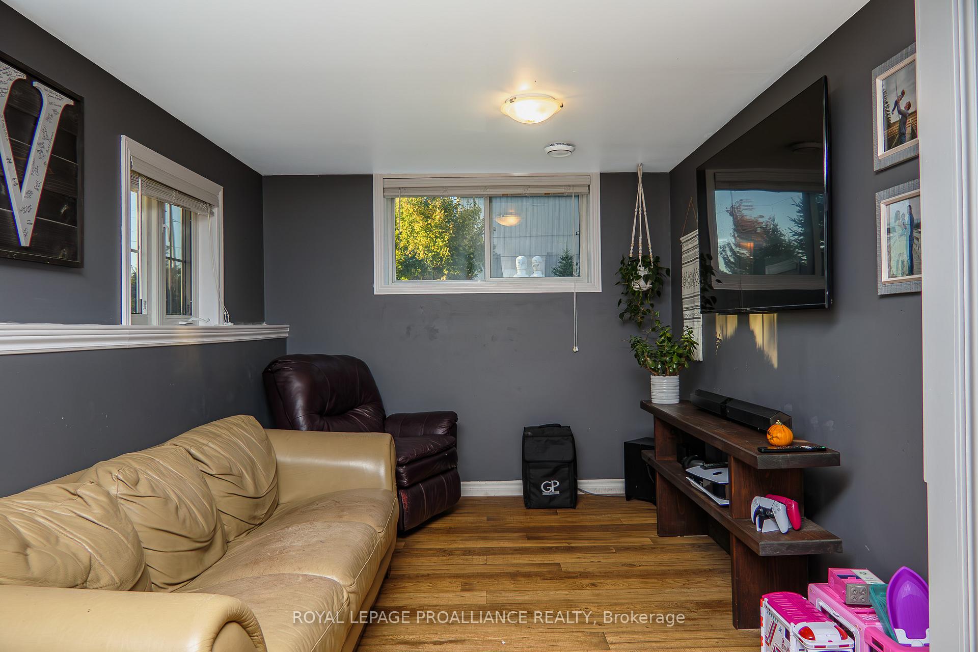 Photo 37 of 236 Roslin Road, Tweed, Hungerford (Twp) — HOMEH