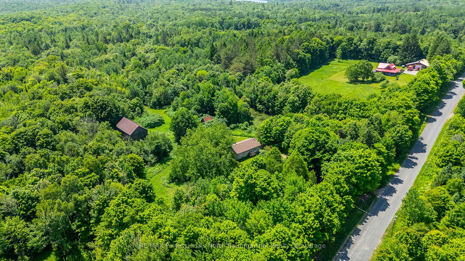 Photo 37 of 1144 Boshkung Lake Road, Algonquin Highlands, Stanhope — HOMEH