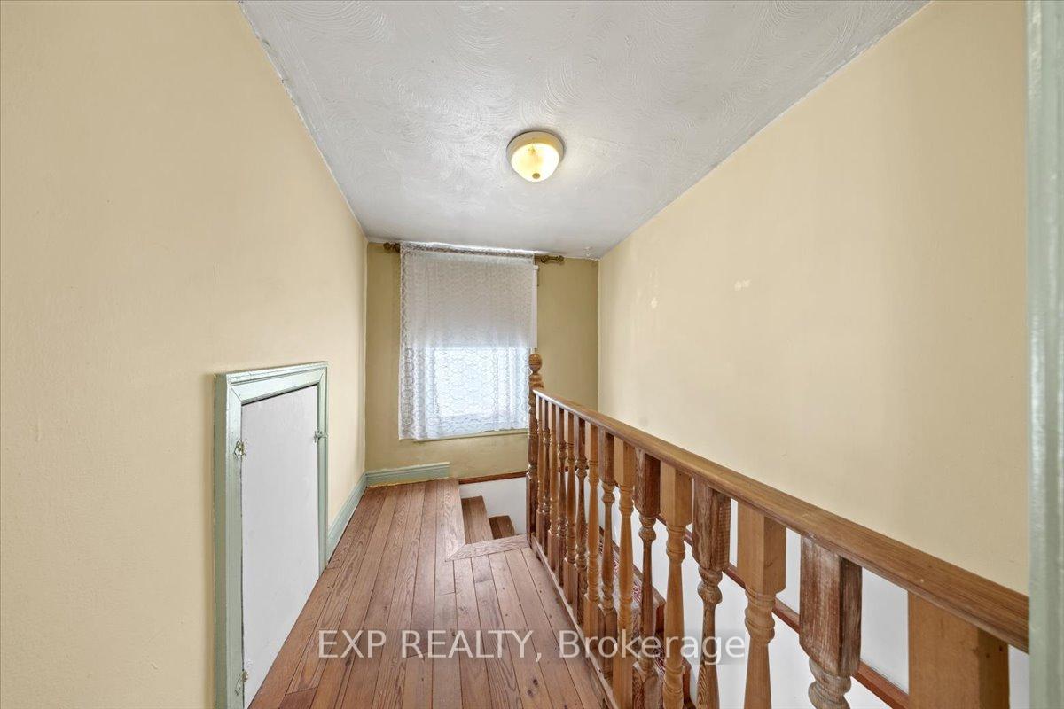 Photo 18 of 146 Laval Street, Ottawa, Vanier — HOMEH